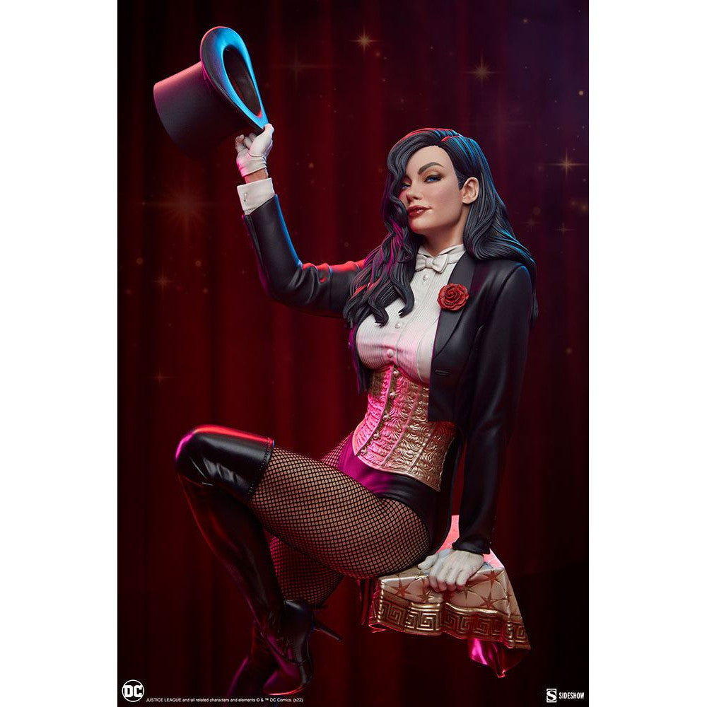 Sideshow DC Comics statue Premium Format – Zatanna 1/4