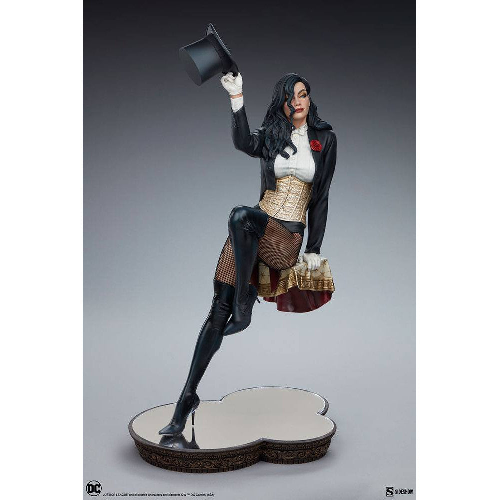 Sideshow DC Comics statue Premium Format – Zatanna 1/4