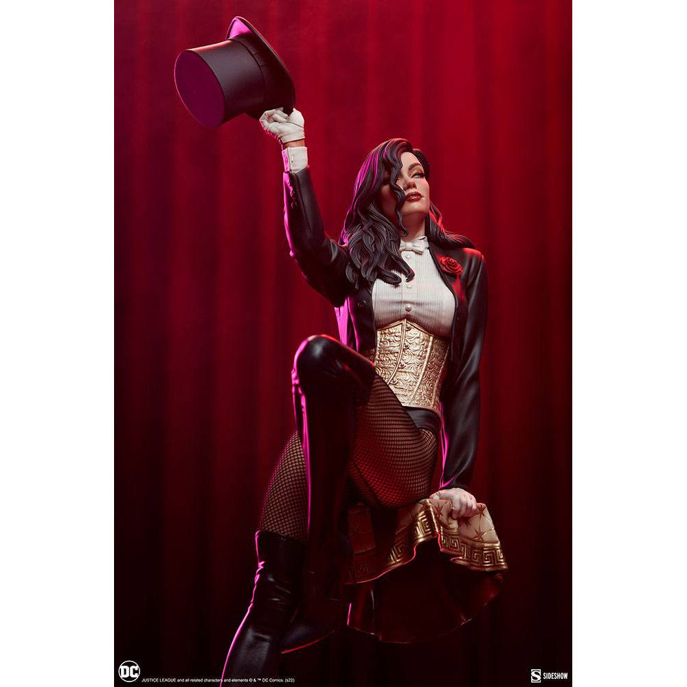 Sideshow DC Comics statue Premium Format – Zatanna 1/4